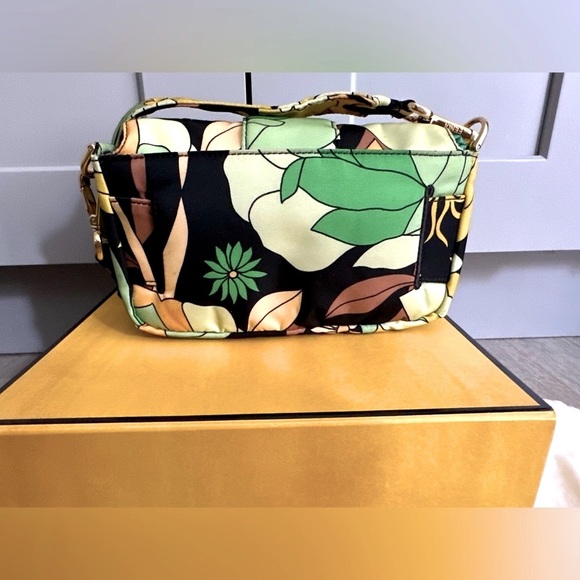 FENDI SS20 Floral Nylon Baguette Convertible Bag w RECEIPT/ TAGS - Picture 4 of 16